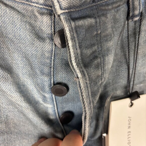 NWT John Elliott 32x33 Mens The Cast 2 Odeon Wash Indigo Distressed Jeans - Picture 5 of 6